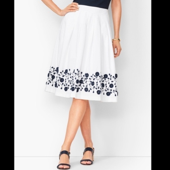 Talbots Women’s White/Black Embroidered Floral-Border Midi Skirt Size 2 - Picture 1 of 16